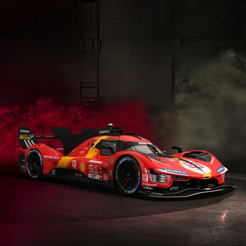 Bburago Ferrari Deluxe 499P 2023 #51 Victory of Le Mans -1:18 KAAYU WORLD