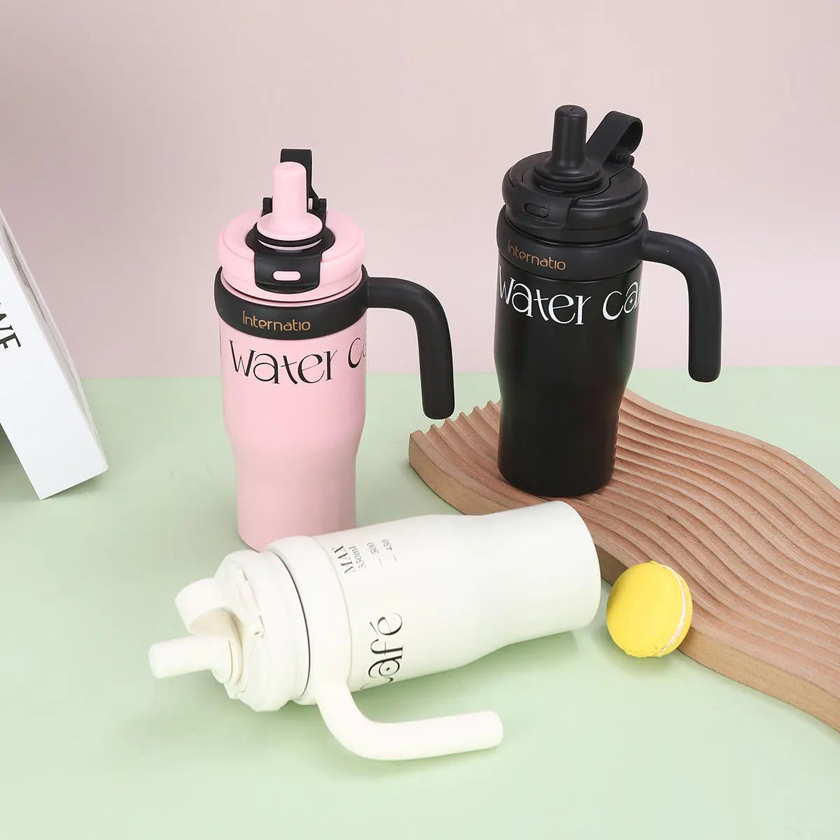 Premium 550ml Double Wall Insulated Travel Mug Cute Outdoor Coffee Cup with Handgrip KAAYU WORLD