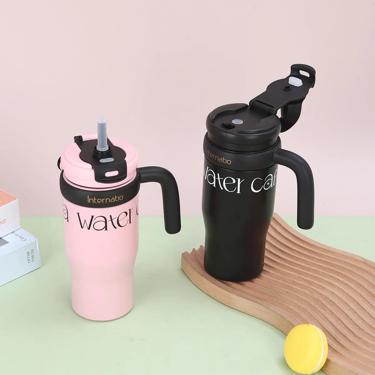 Premium 550ml Double Wall Insulated Travel Mug Cute Outdoor Coffee Cup with Handgrip KAAYU WORLD