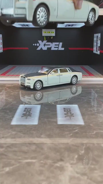 1:32 ROLLS ROYCE Phantom Super Sport Toy Car For Kid Sound and Light Die-cast Metal Pullback Car