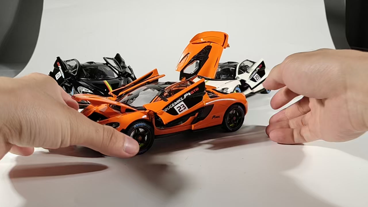 McLaren P1 GTR Sports LIGHT & MUSIC Metal Car - Scale 1:24
